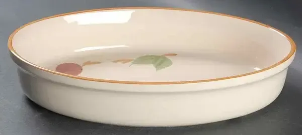 APPLE MADE IN ENGLAND BAKER OVAL 12"