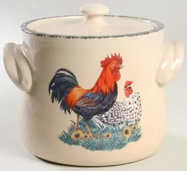 ROOSTER BEAN POT W/LID