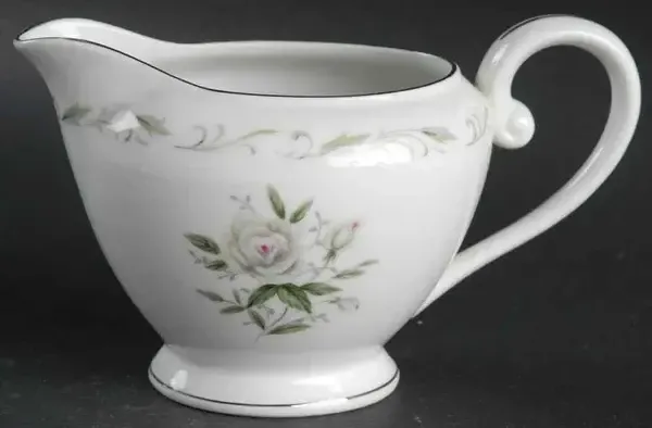 ROMANCE CREAMER 3 1/2"