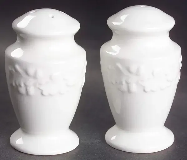 ACORN SALT &amp; PEPPER