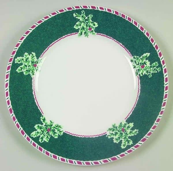 YULETIDE HOLIDAY GREEN