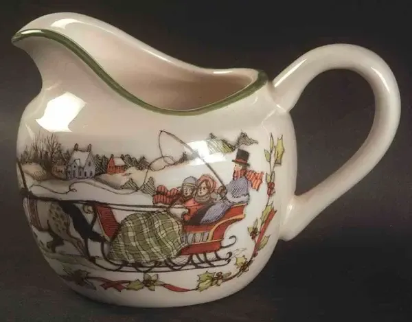 WINTER WONDERLAND CREAMER