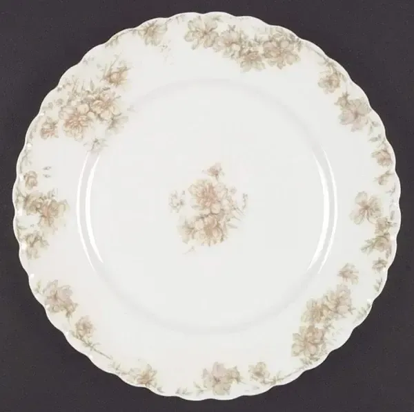 COUNTESS DINNER PLATE 9 1/2"