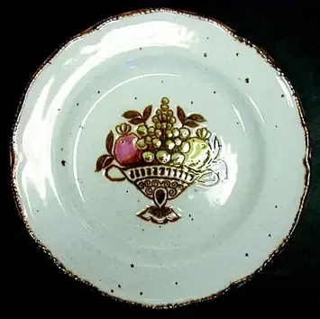 PILGRIM DINNER PLATE 10 5/8"