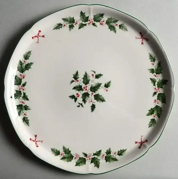 FESTIVE HOLLY CAKE PLATE 11"