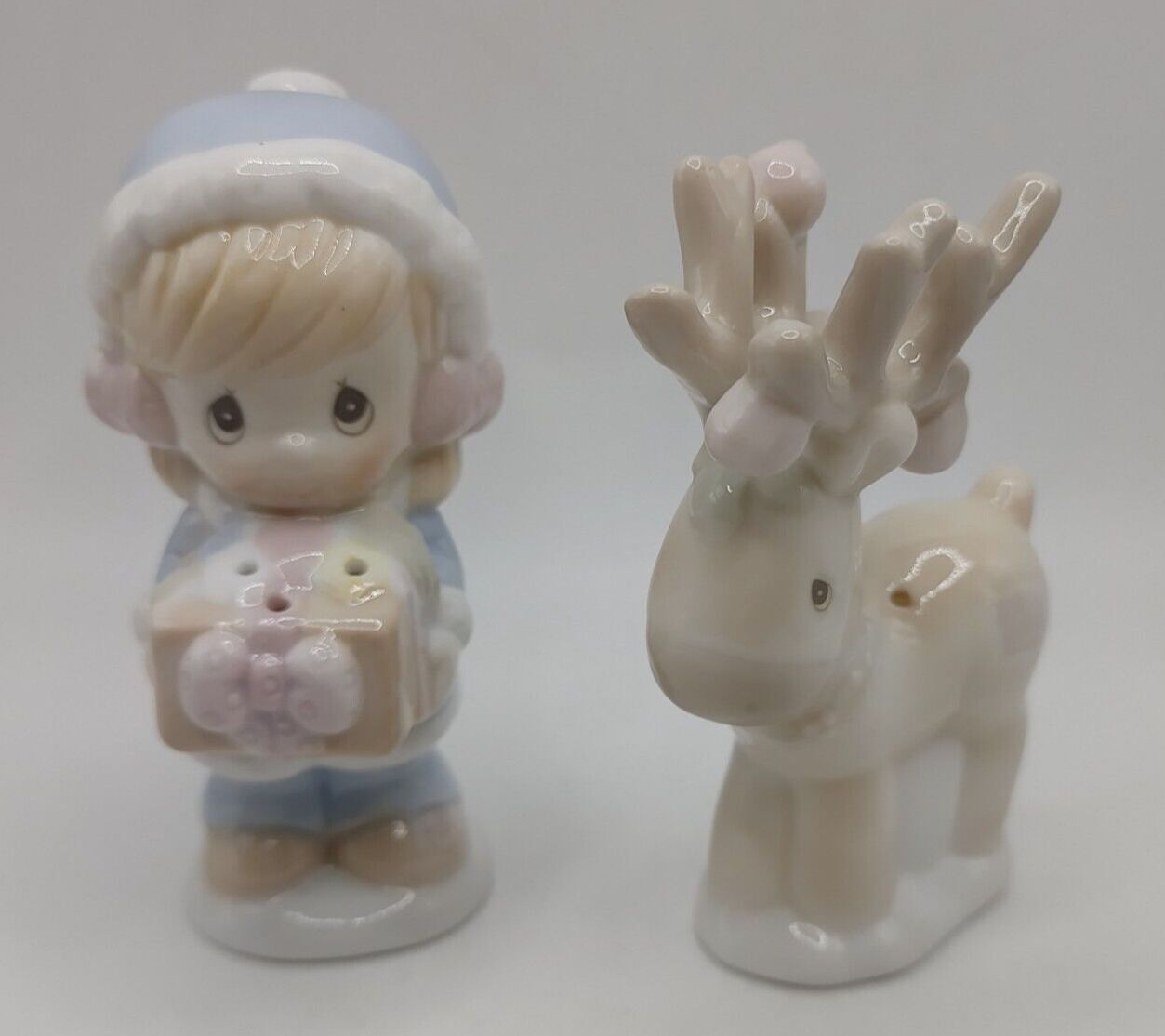 A WINTER WONDERLAND SALT &amp; PEPPER