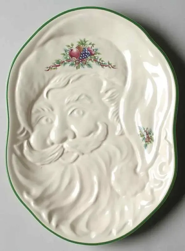 HOLLY JOY COOKIE PLATE 10 3/4"