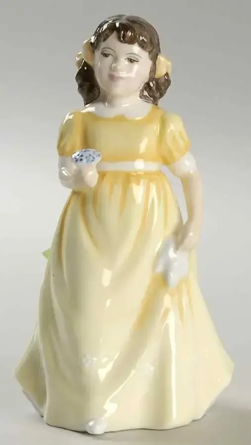 ROYAL DOULTON FIGURINE FLOWERS FOR YOU