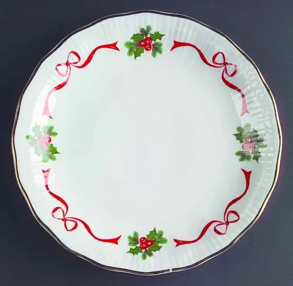 HOLIDAY RIBBON RIBBED SALAD PLATE 7 1/2"