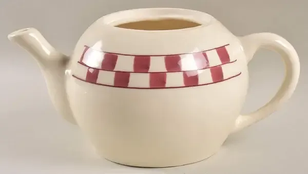 RED CHECKS TEAPOT NO LID (6 CUPS)
