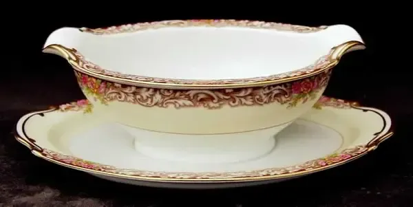 HARMONY GRAVY BOAT W/ATTACHED UNDERPLATE