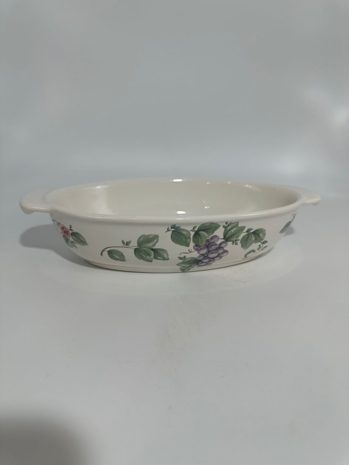 GRAPEVINE 8" OVAL BAKER