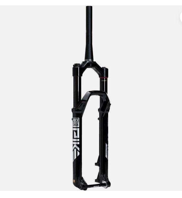 RS 29 PIKE ULT RC2 150mm 15 x 110 245mm STEER CUT