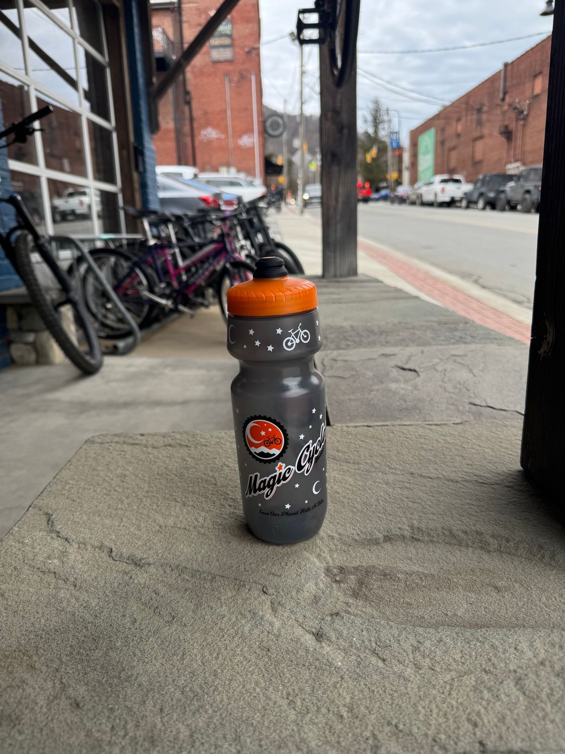 MC BOTTLE 24oz SMOKE