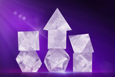 Cloak &amp; Dagger - Clear (7 Piece)