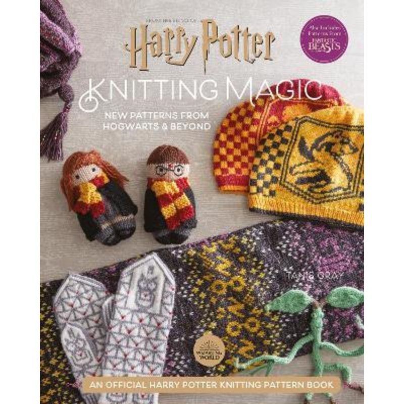 Harry Potter - Knitting Magic: New Patterns from Hogwarts and Beyond
