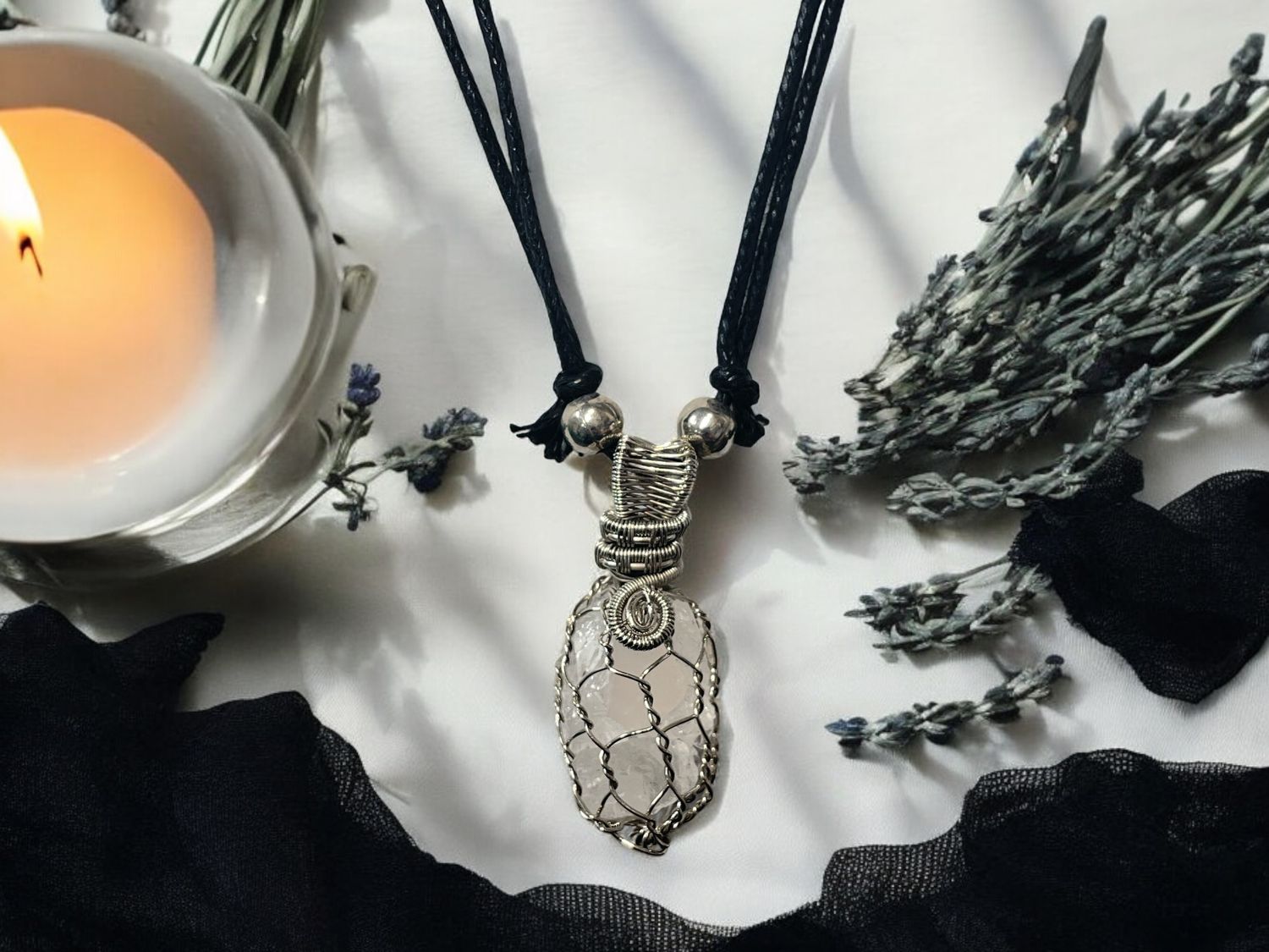 Basket Weave Quartz Chip Necklace