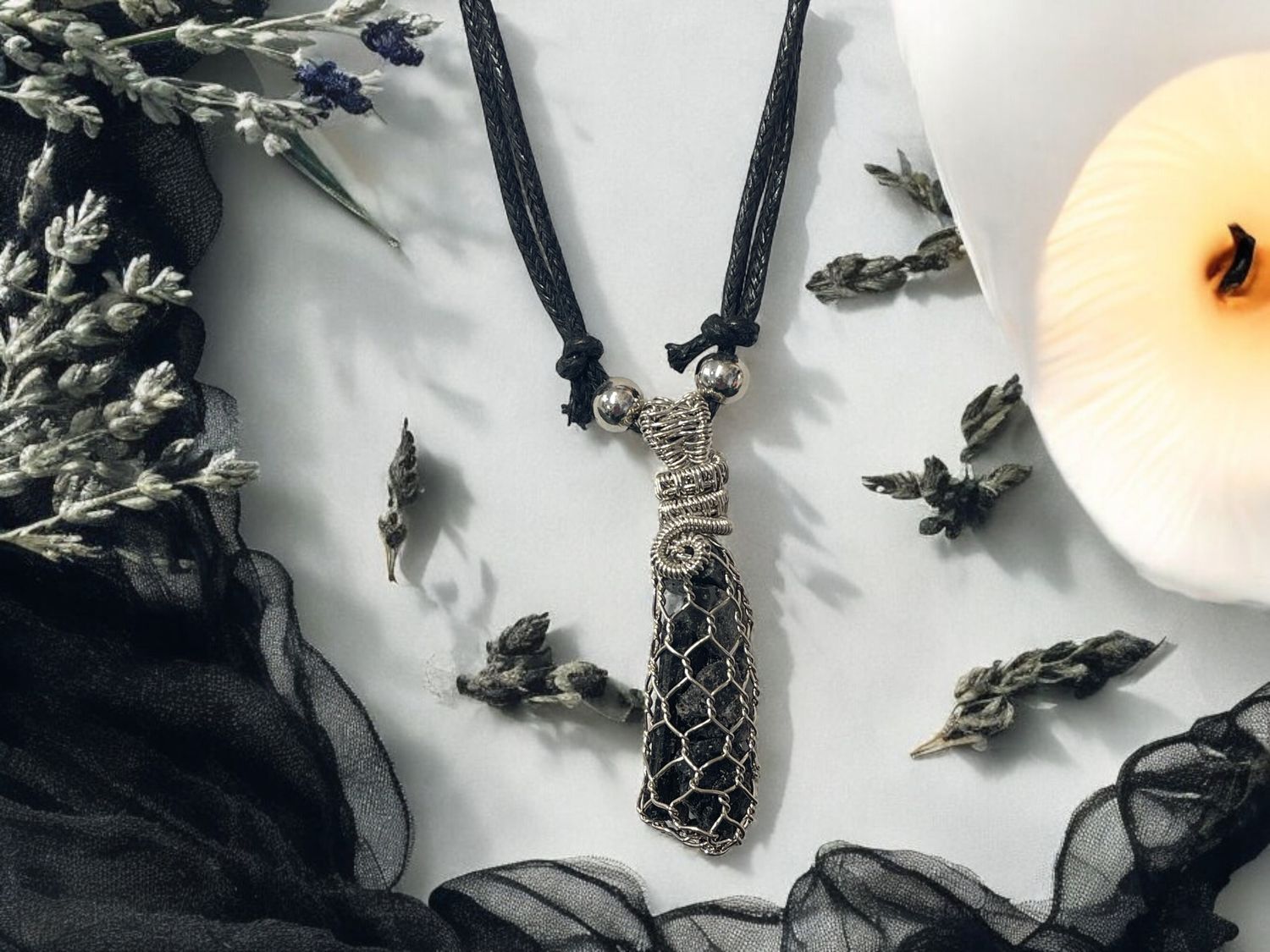 Basket Weave Tourmaline Chip Necklace