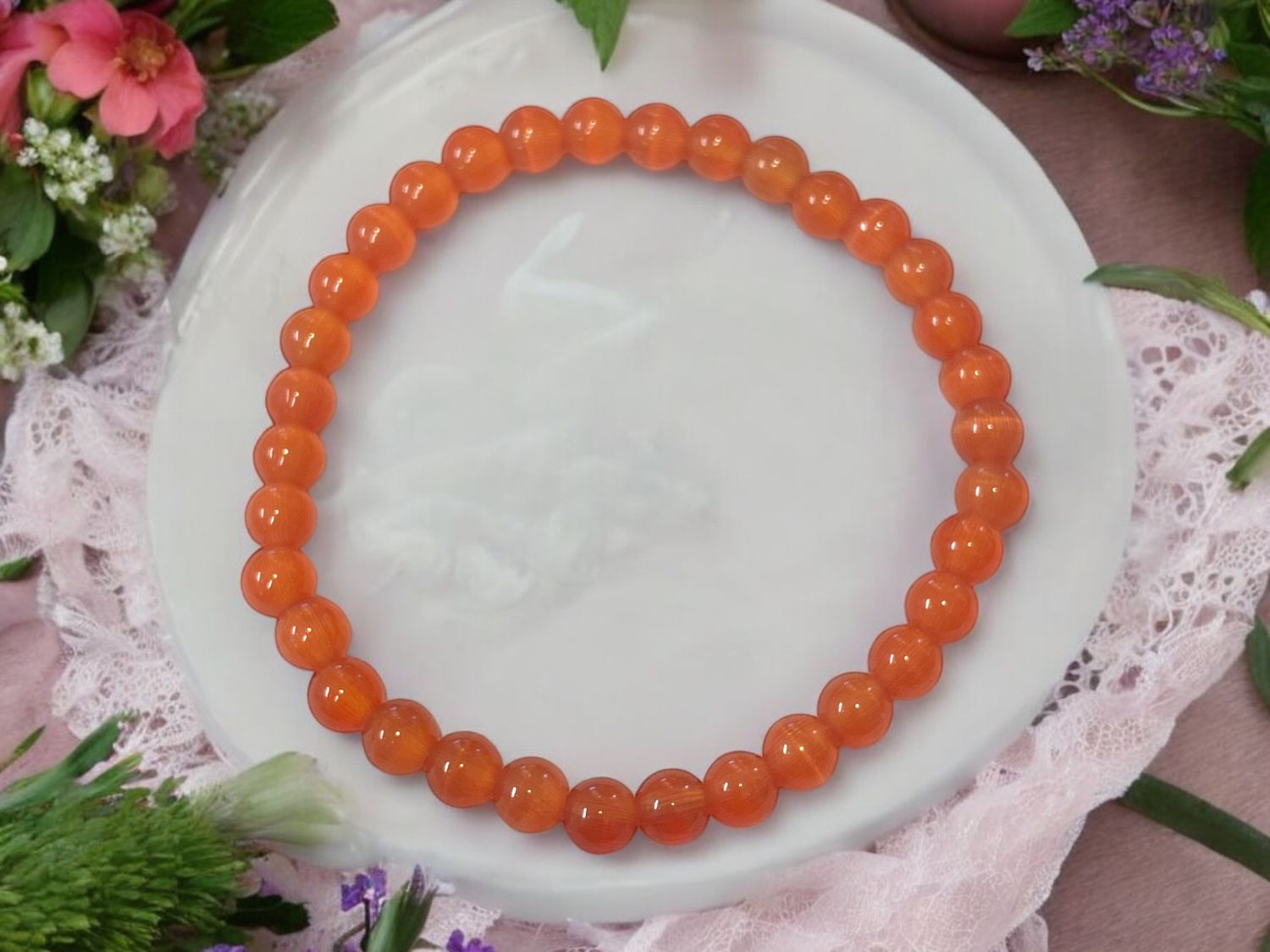 Red Cats Eye Bracelet 6 mm