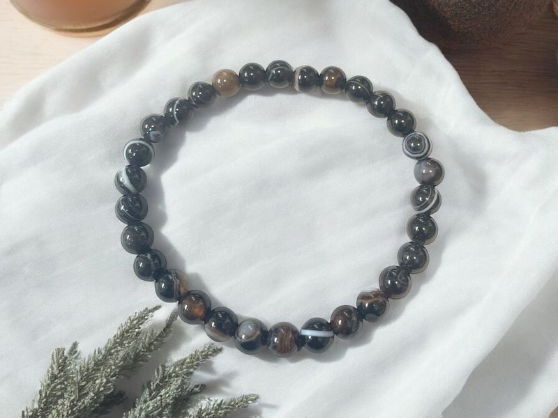 Black Banded Agate Bracelet 6 mm