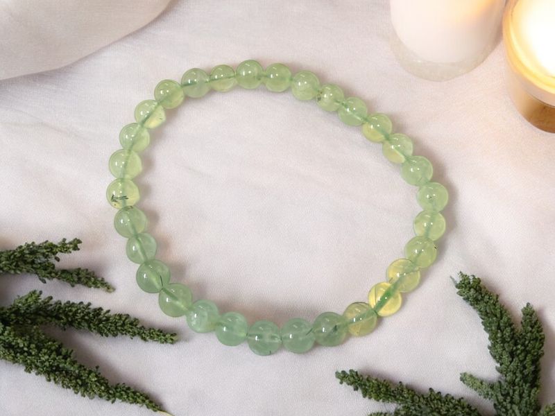 Prehnite Bracelet 6 mm