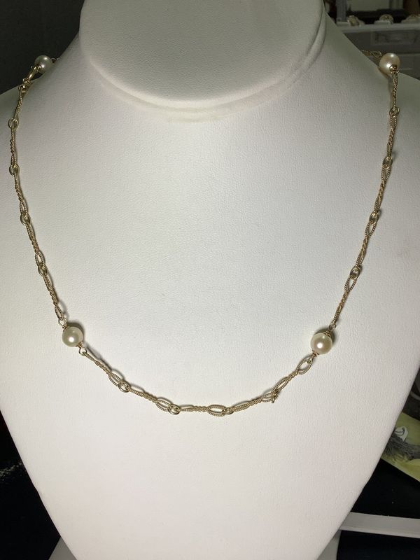 Nk 14kt y/g pearls