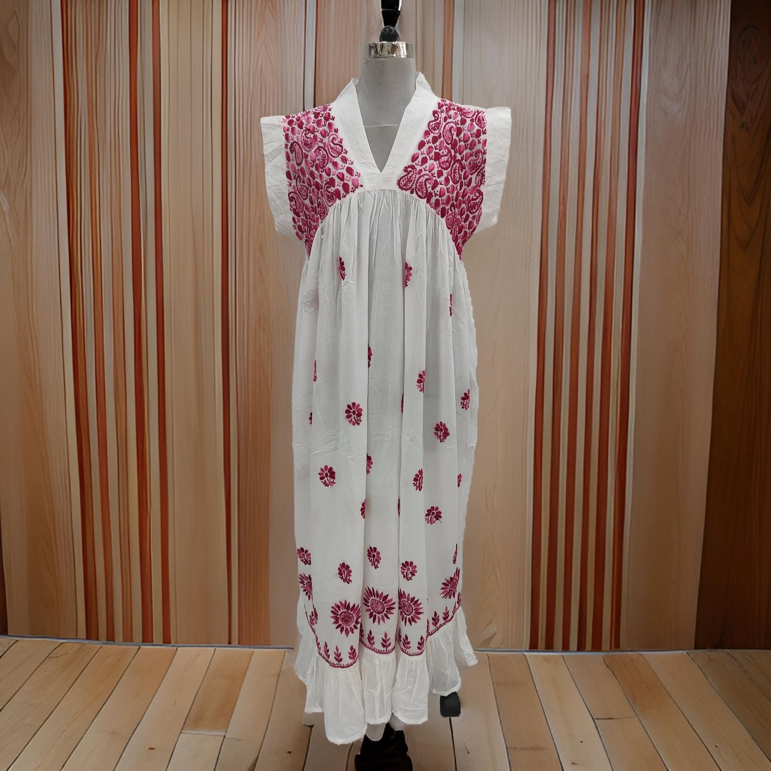 S/M Amani Embroidery Cotton Dress 57&quot; Short Sleeves Jalabiya