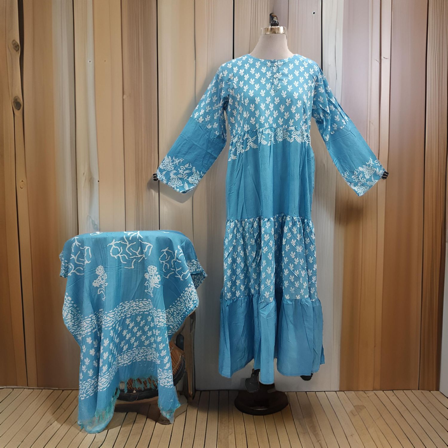 L/XL Juhi Printed Cotton Dress 57&quot; Long Jalabiya