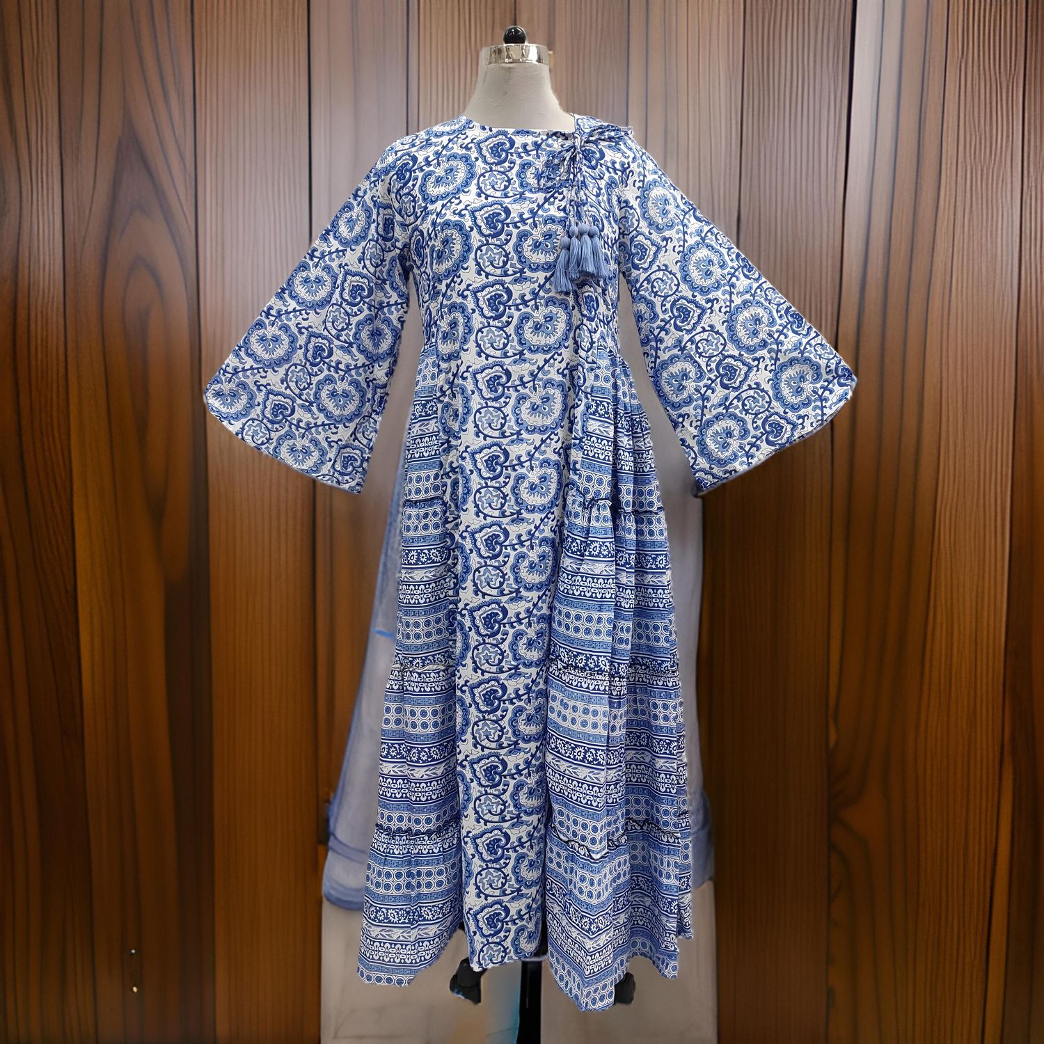 L/XL Cinderella Printed Cotton Dress 57&quot; Long Jalabiyas