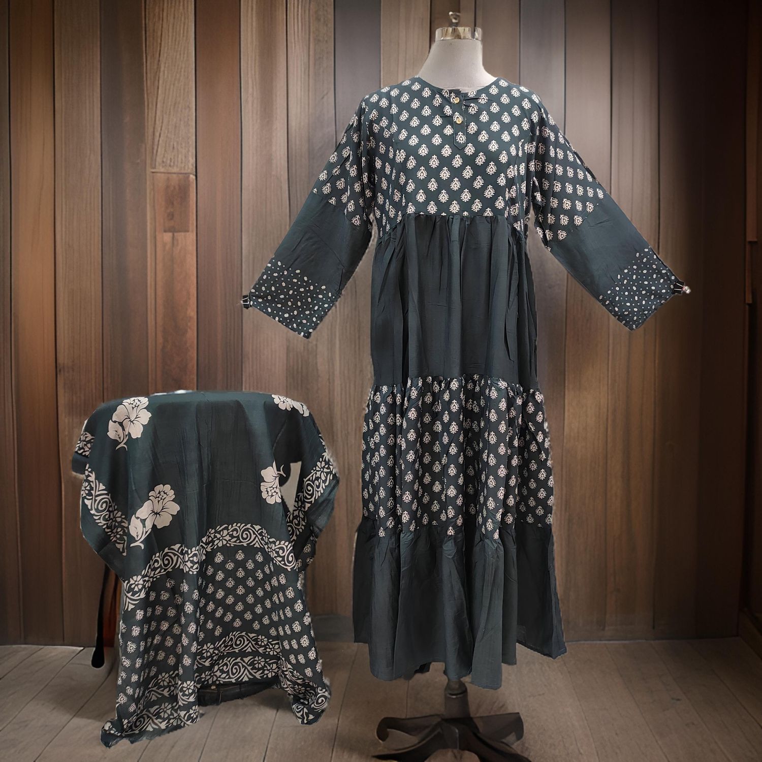 L/XL Juhi Printed Cotton Dress 57&quot; Long Jalabiya