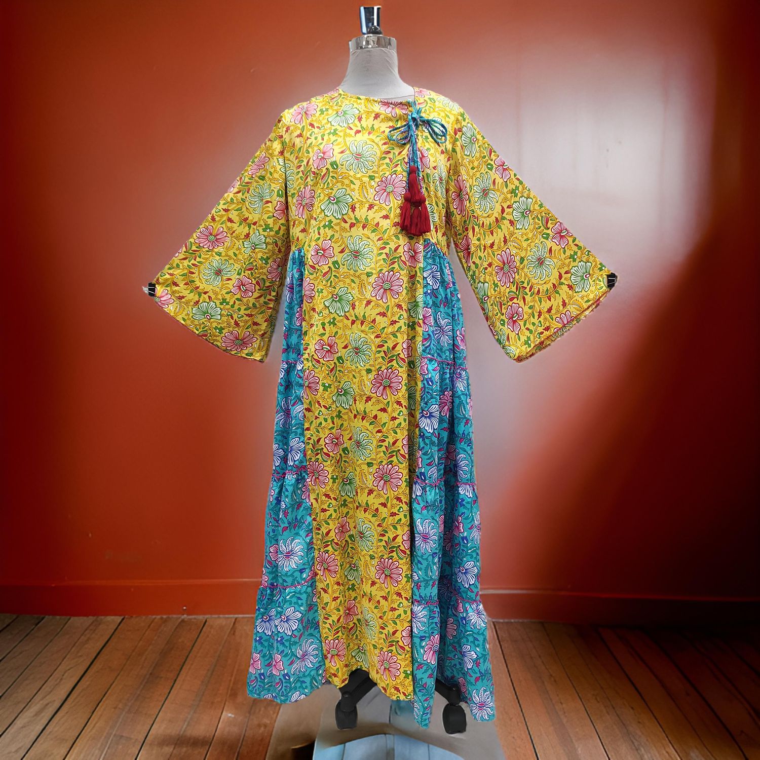 L/XL Satin Cindrella Printed Cotton Dress 57&quot; Long Jalabiya