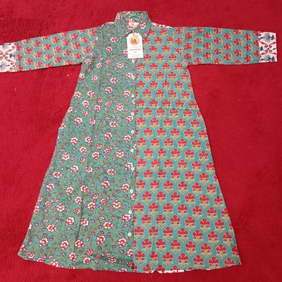 4-5 Year Singapore  Printed Green Cotton Girls Dress 35&quot; Long Jalabiya