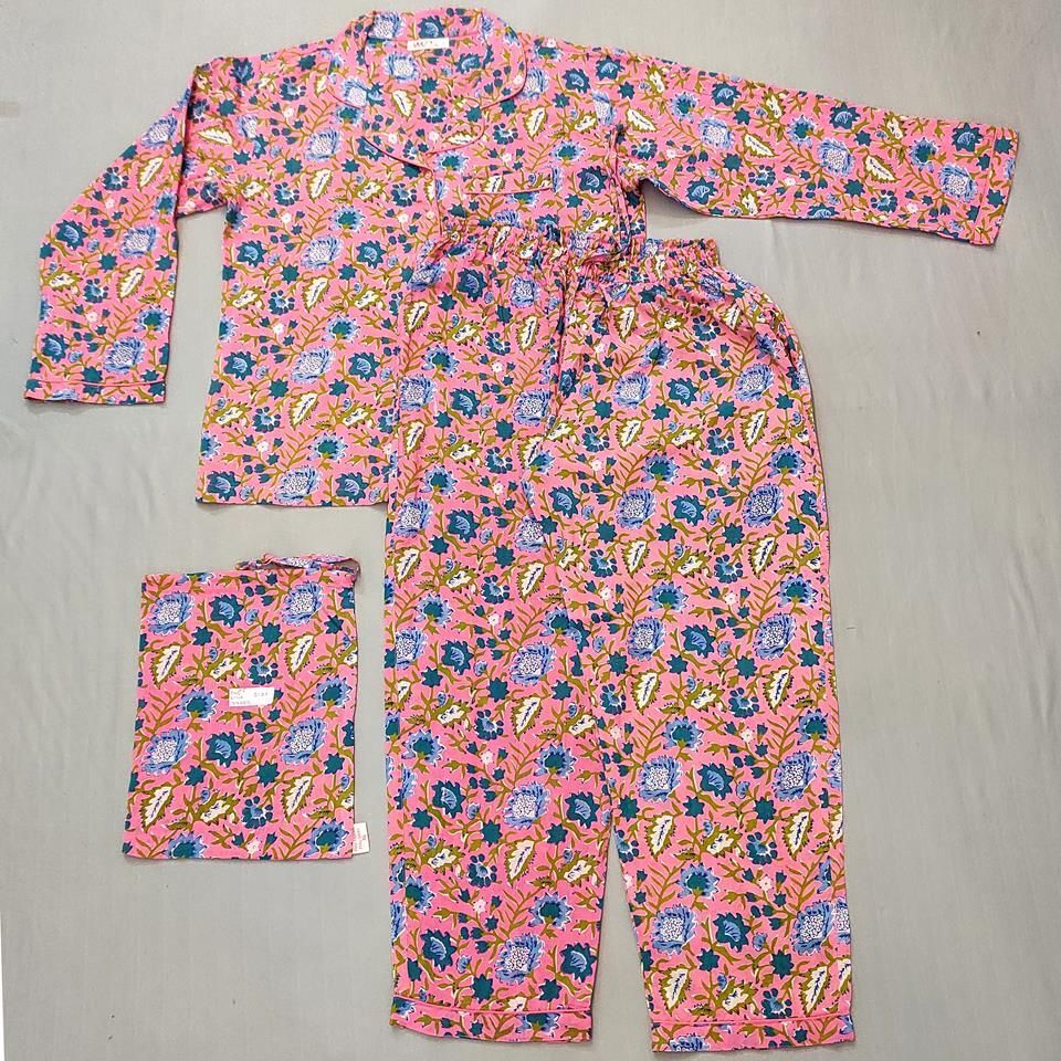 XL Cotton Full Sleeves Pajamas Set