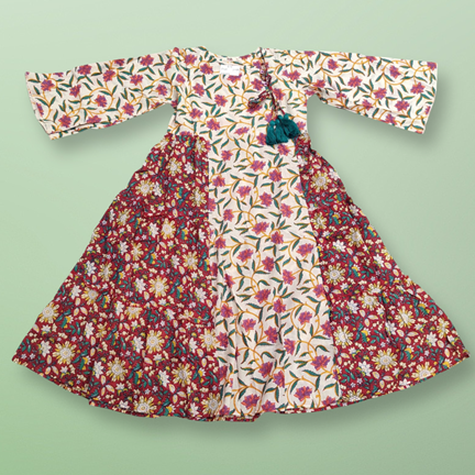 6-7 Year Cindrella Printed Cotton Girls Dress 38&quot; Long Jalabiya