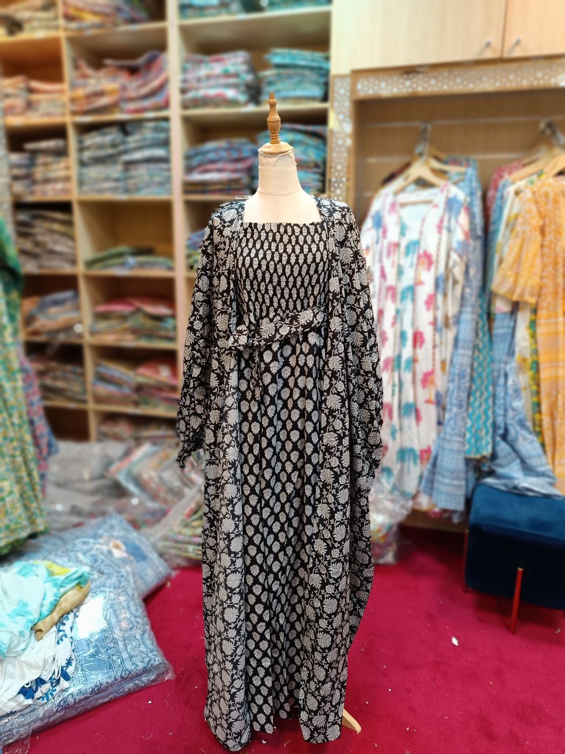 L/XL Abaya dress 57&quot;