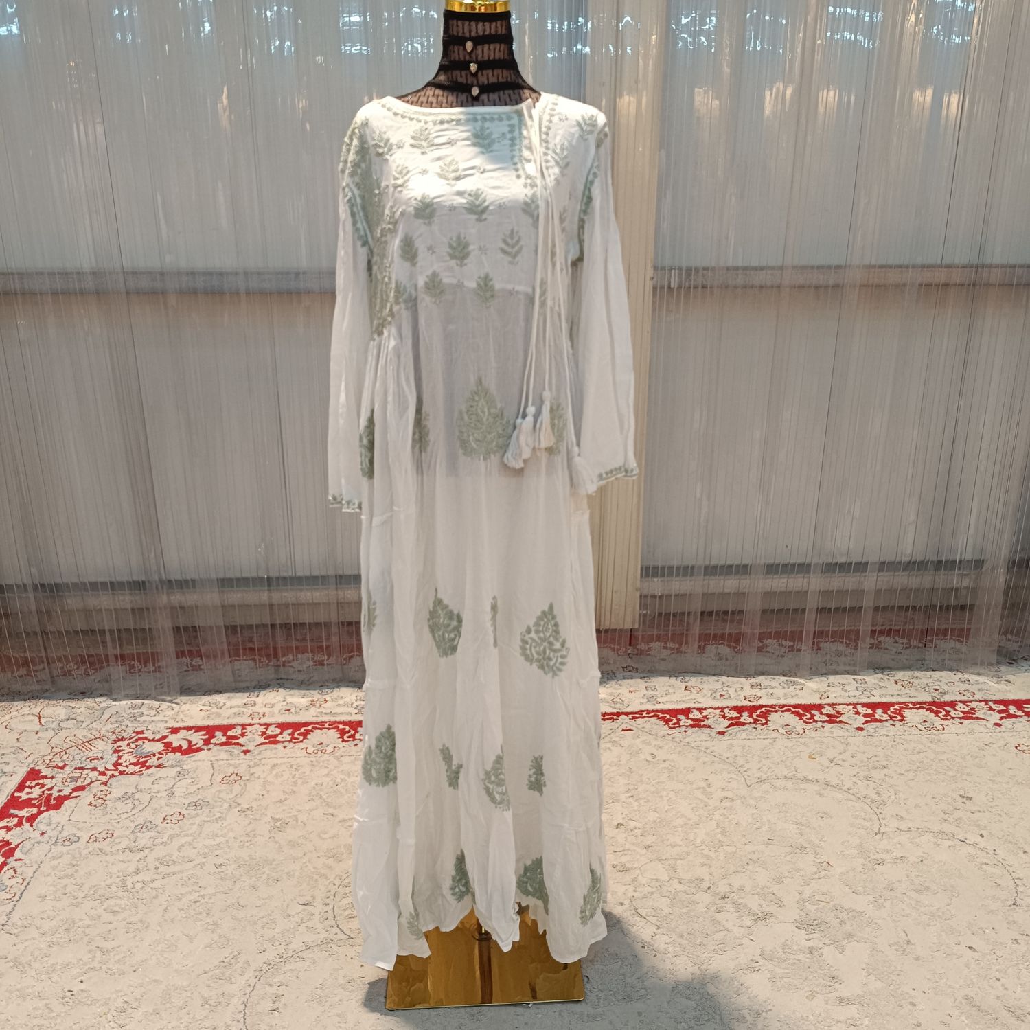 L/XL Cindrella embroidery Cotton Dress 57&quot; Long Jalabiya