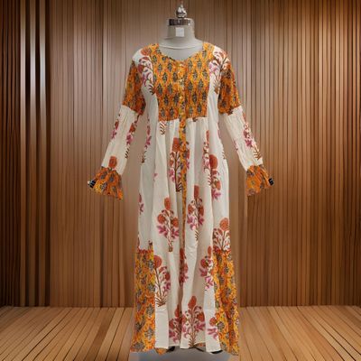 Ashbah Dress 150 AED
