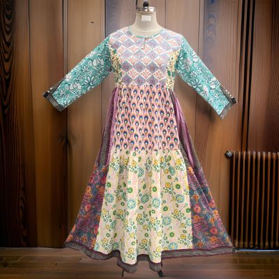 Lubab Dress 100 AED