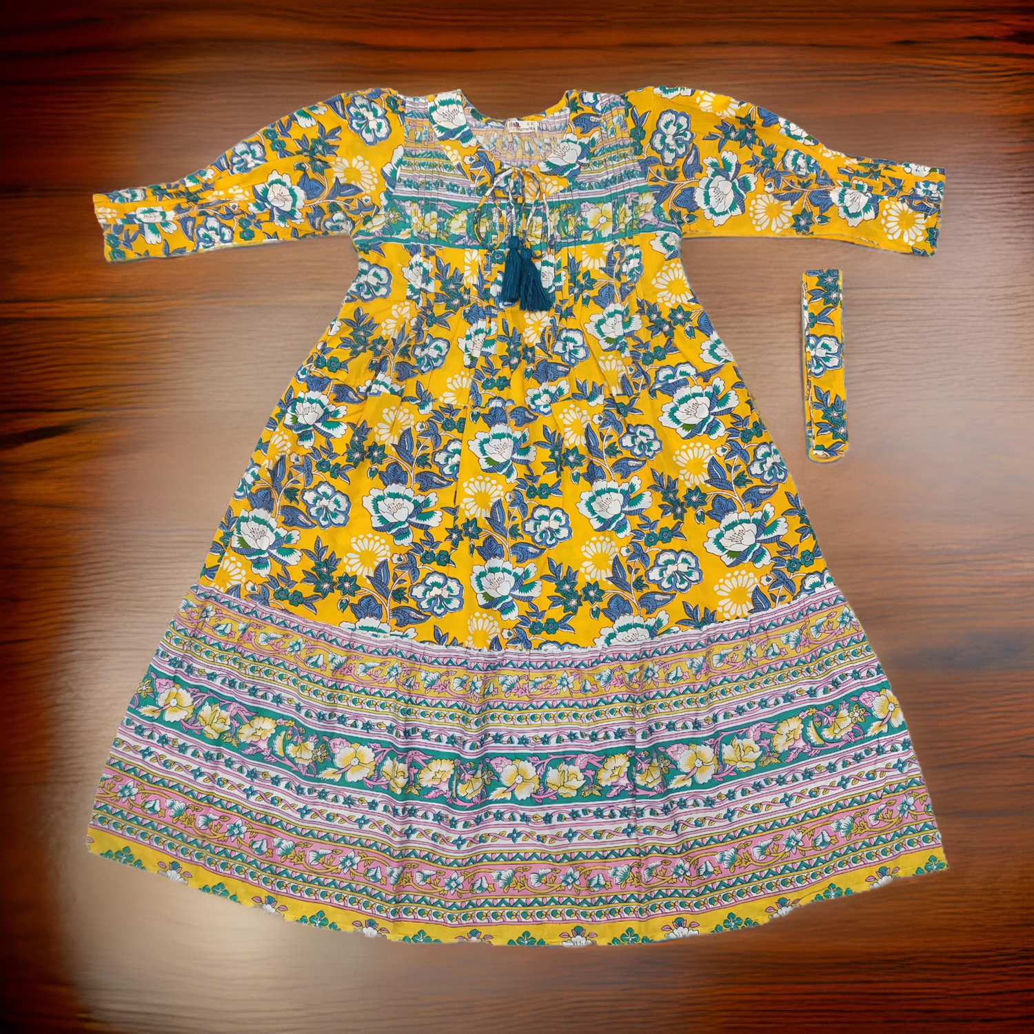 8-9 Year Abia Yellow Cotton Girls Dress 42&quot; Long Jalabiya