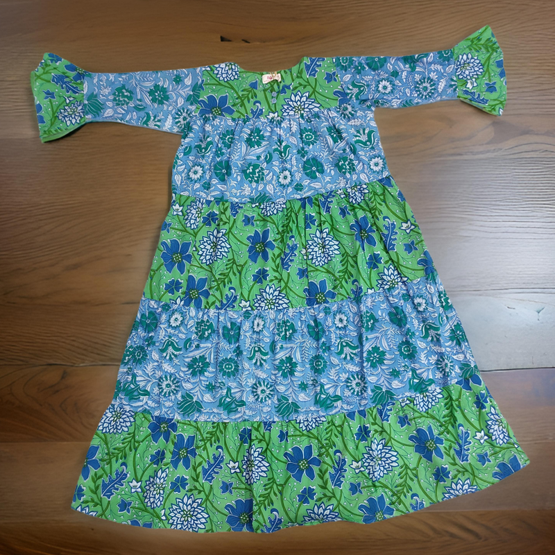 8-9 Year Green And Blue Moon Printed Cotton Girls Dress 42&quot; Long Jalabiya