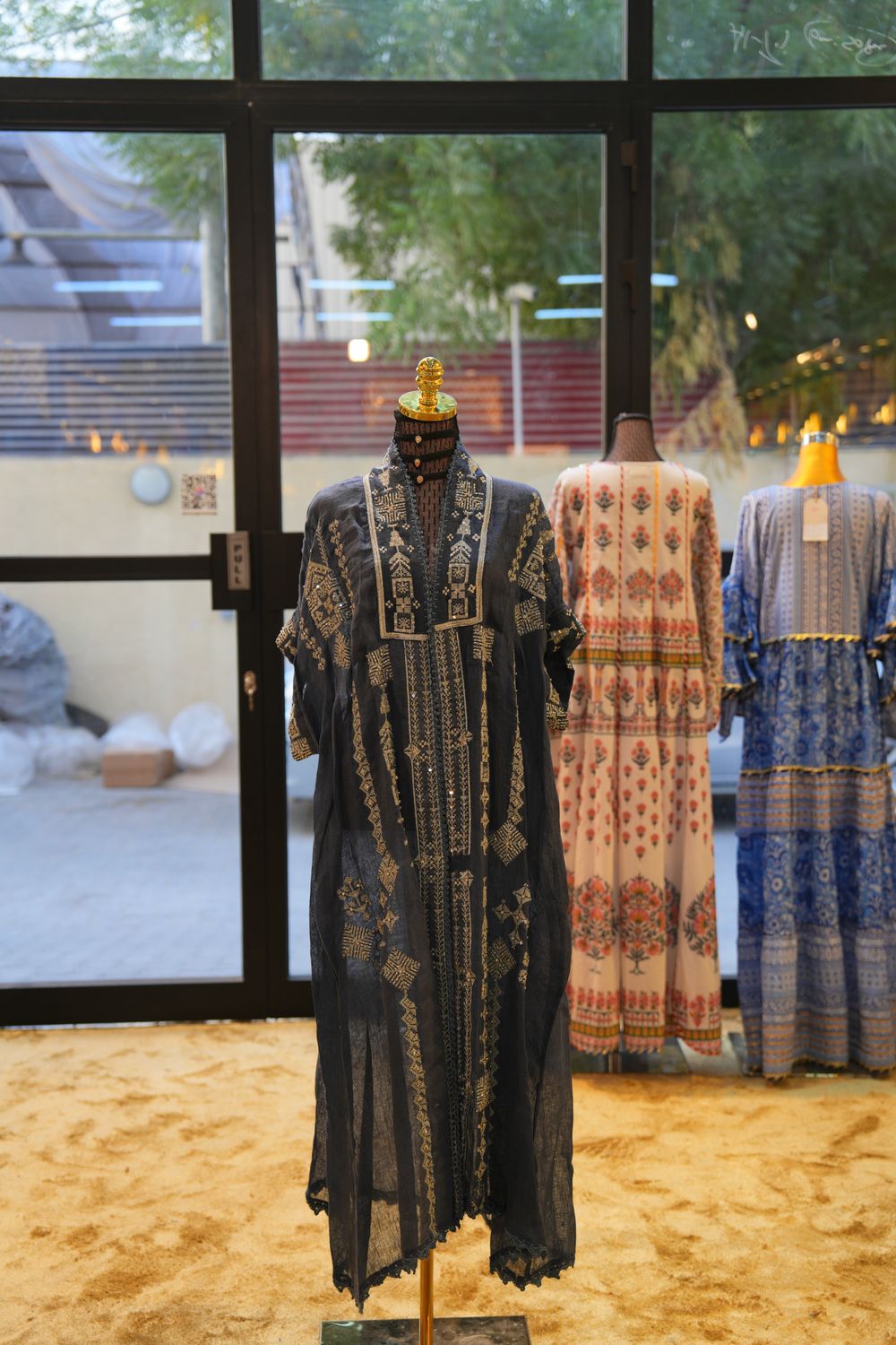 Free Size Eid Special Embroidery Bisht Length 50&quot;