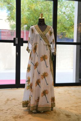 L/XL Priam Printed Cotton Dress 57&quot; Long Jalabiya