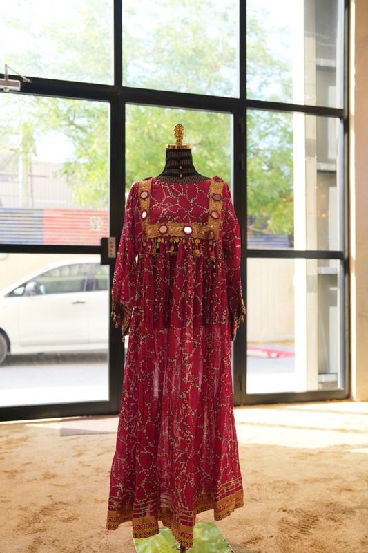 L/XL Banjara Vintage jalabiya Length 55&quot;