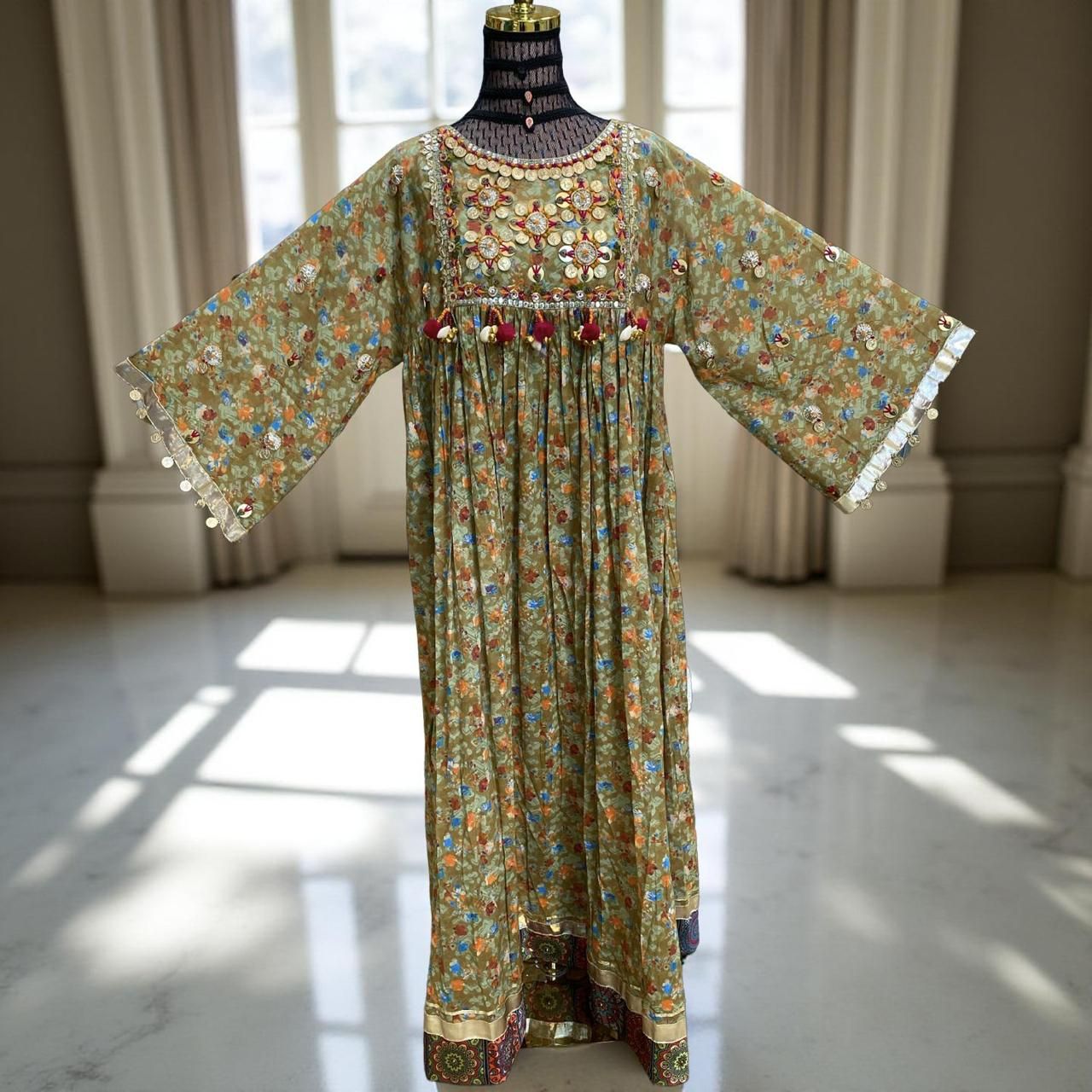 L/XL Banjara Vintage jalabiya Length 54&quot;