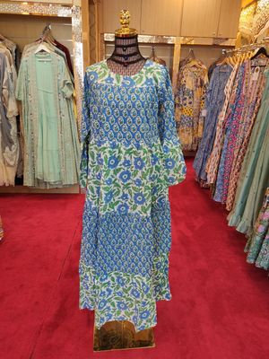 S/XS Moon Crystal Printed Dress 57&quot; Long Jalabiya