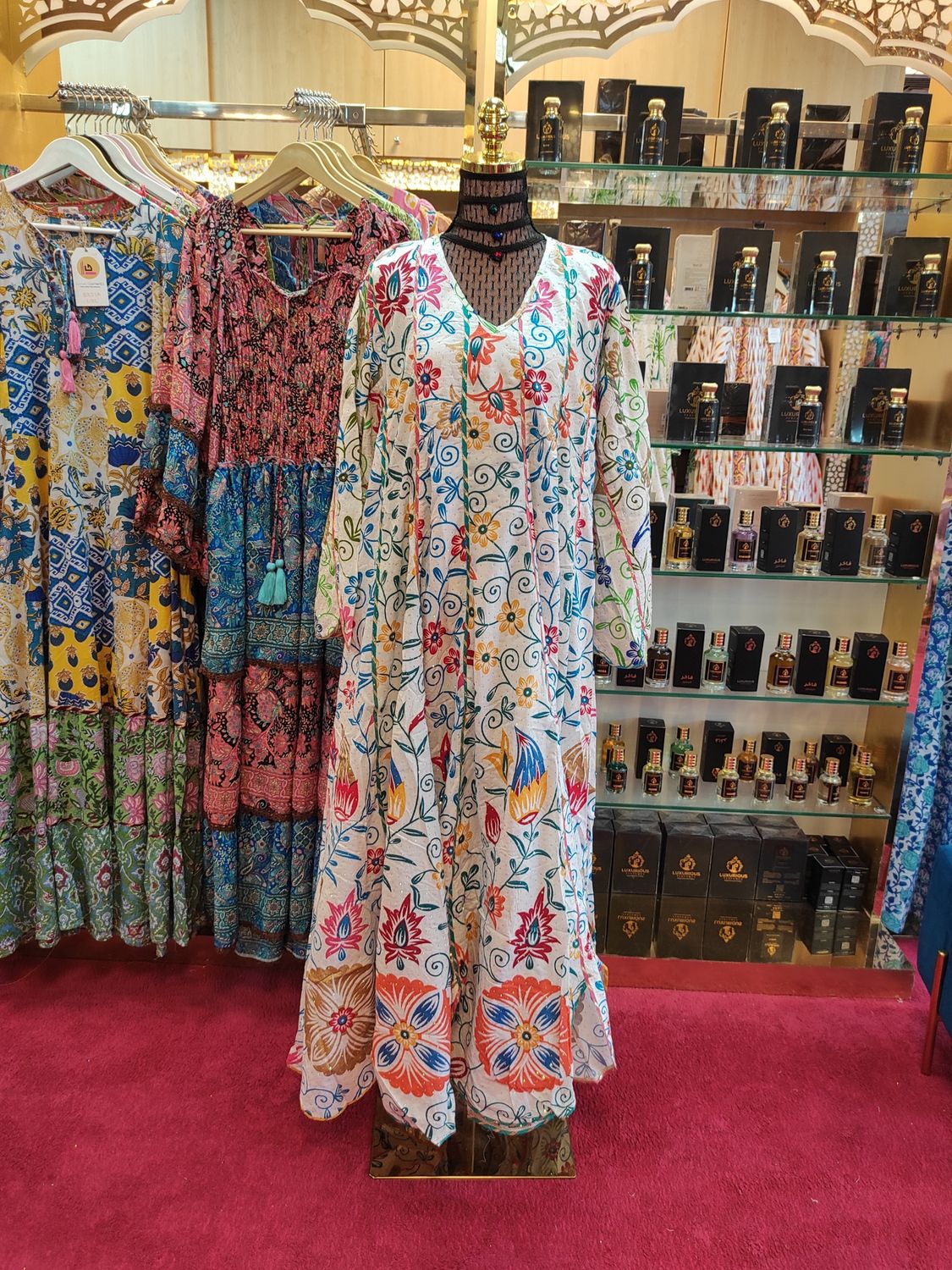 L/XL   Meher Crystal White Cotton Dress 56&quot; Long Jalabiya