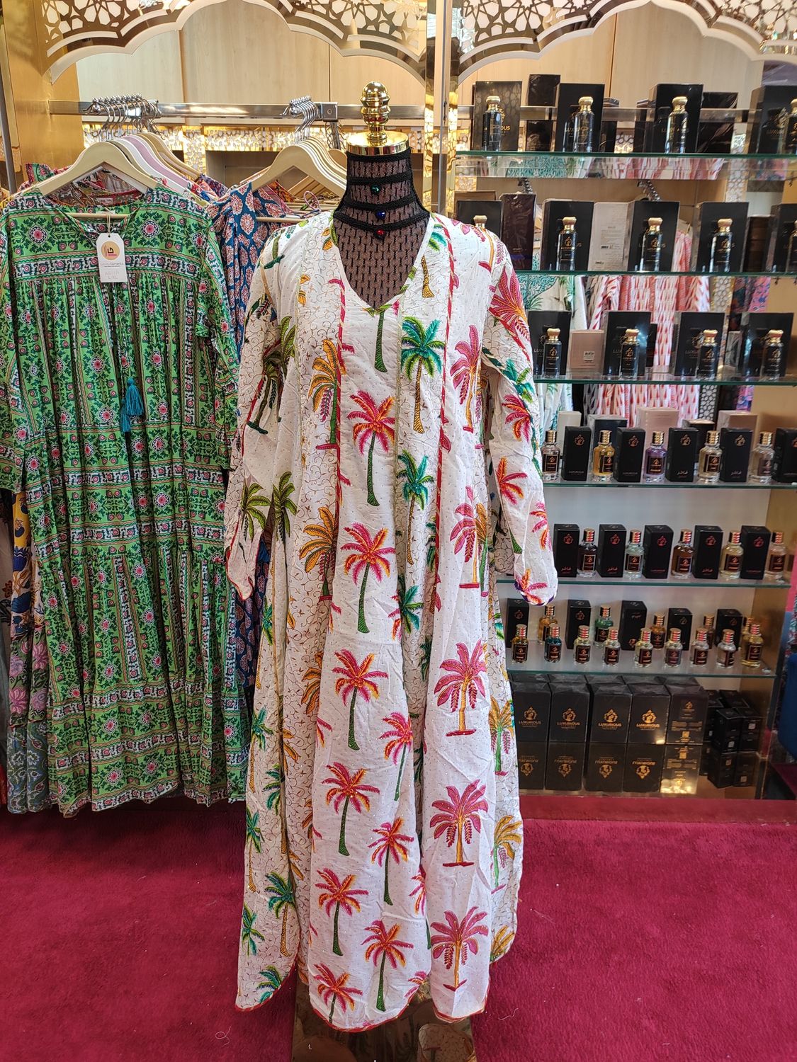 L/XL   Meher Crystal White Cotton Dress 56&quot; Long Jalabiya