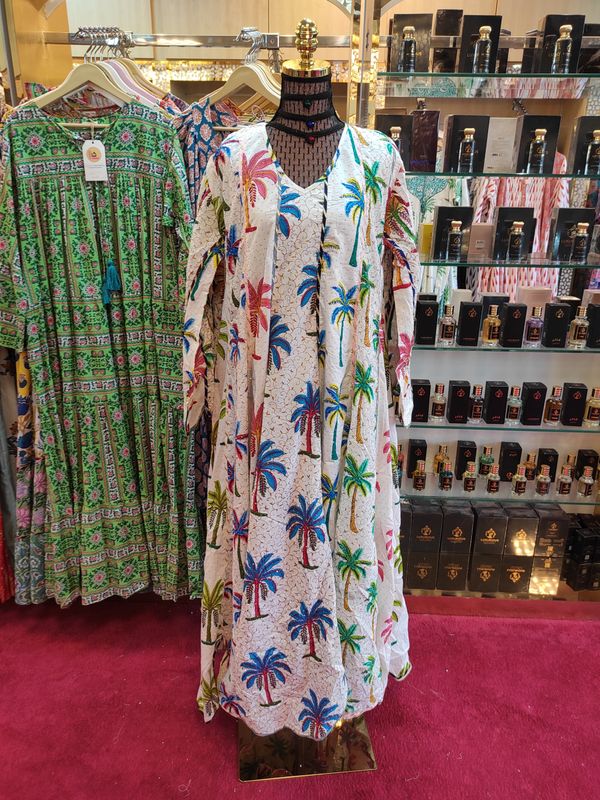 L/XL   Meher Crystal White Cotton Dress 56&quot; Long Jalabiya