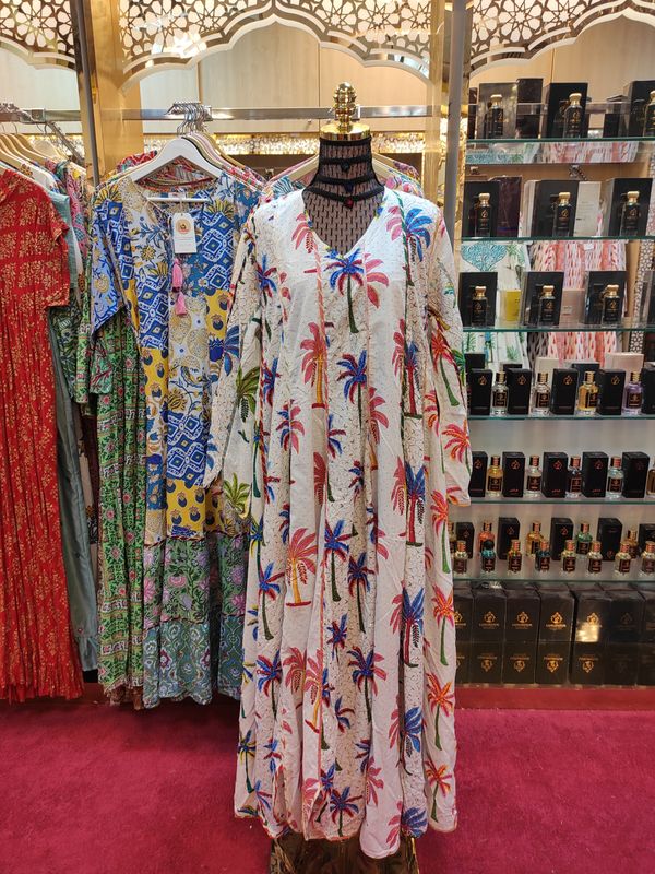 L/XL   Meher Crystal White Cotton Dress 56&quot; Long Jalabiya