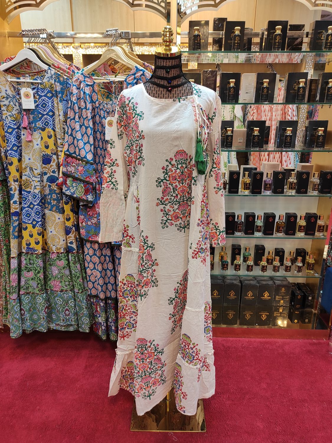 L/XL Cinderella Printed Cotton Dress 57&quot; Long Jalabiyas